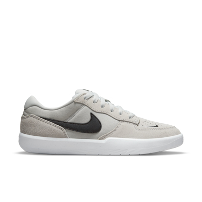 cz2590 nike